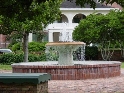 fountain.jpg